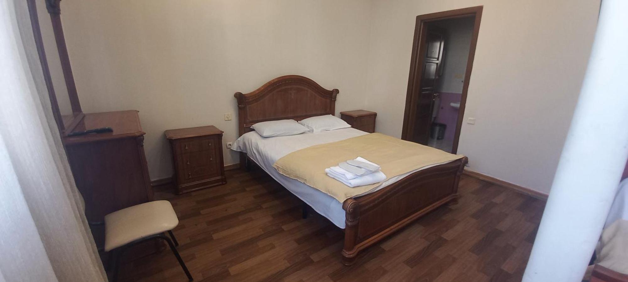 New Bella Hotel Єреван Екстер'єр фото