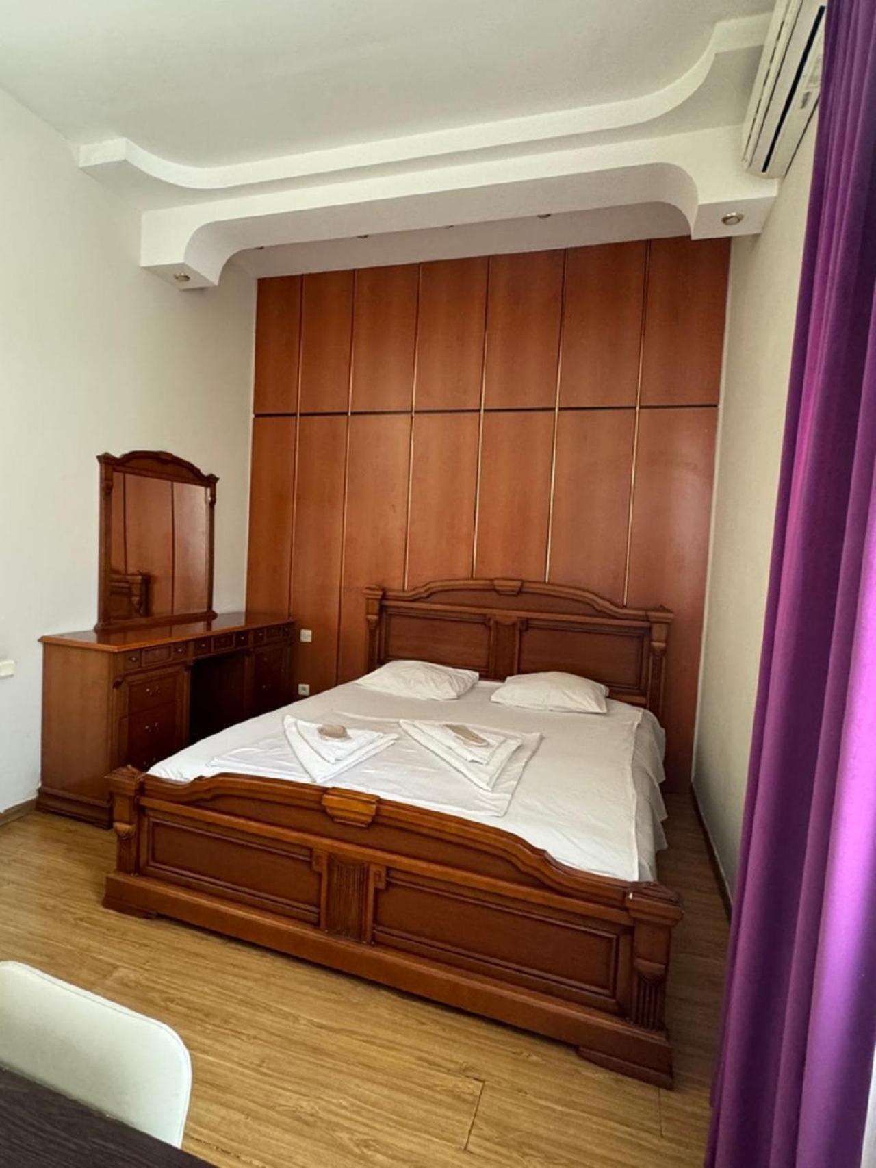 New Bella Hotel Єреван Екстер'єр фото