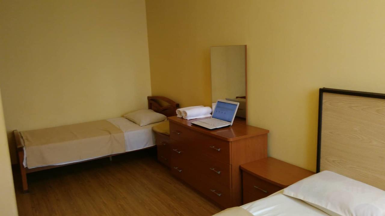 New Bella Hotel Єреван Екстер'єр фото